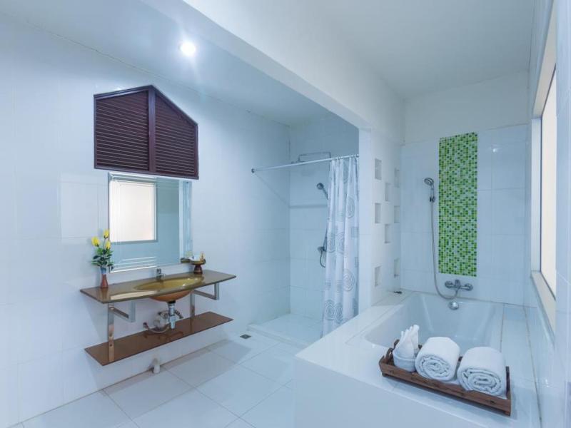 Bua Raya Hotel Chiang Mai Esterno foto